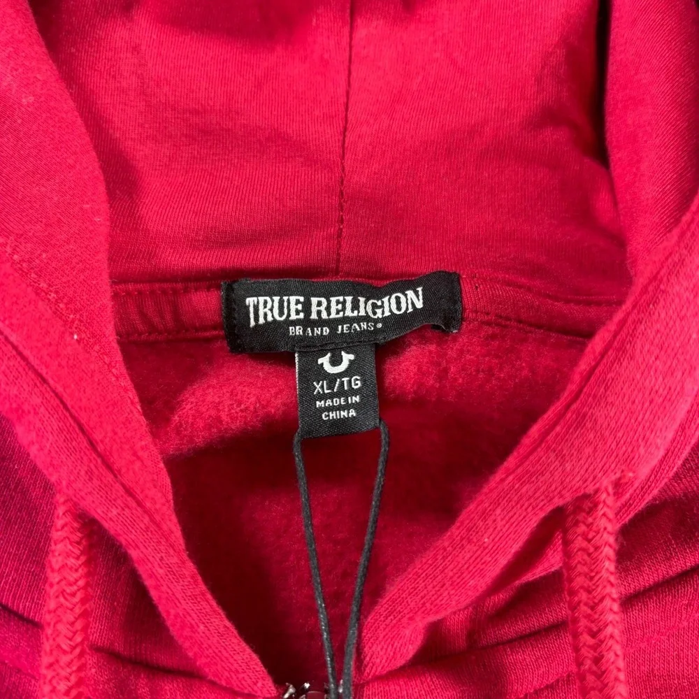 True Religion Zip Hoodie Mens XL Red Multi Patch Logo 700761 NWT Crazy Back Hits